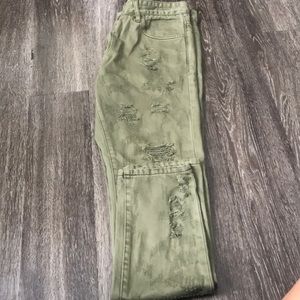 Men’s jeans. Waist 34, length 43.